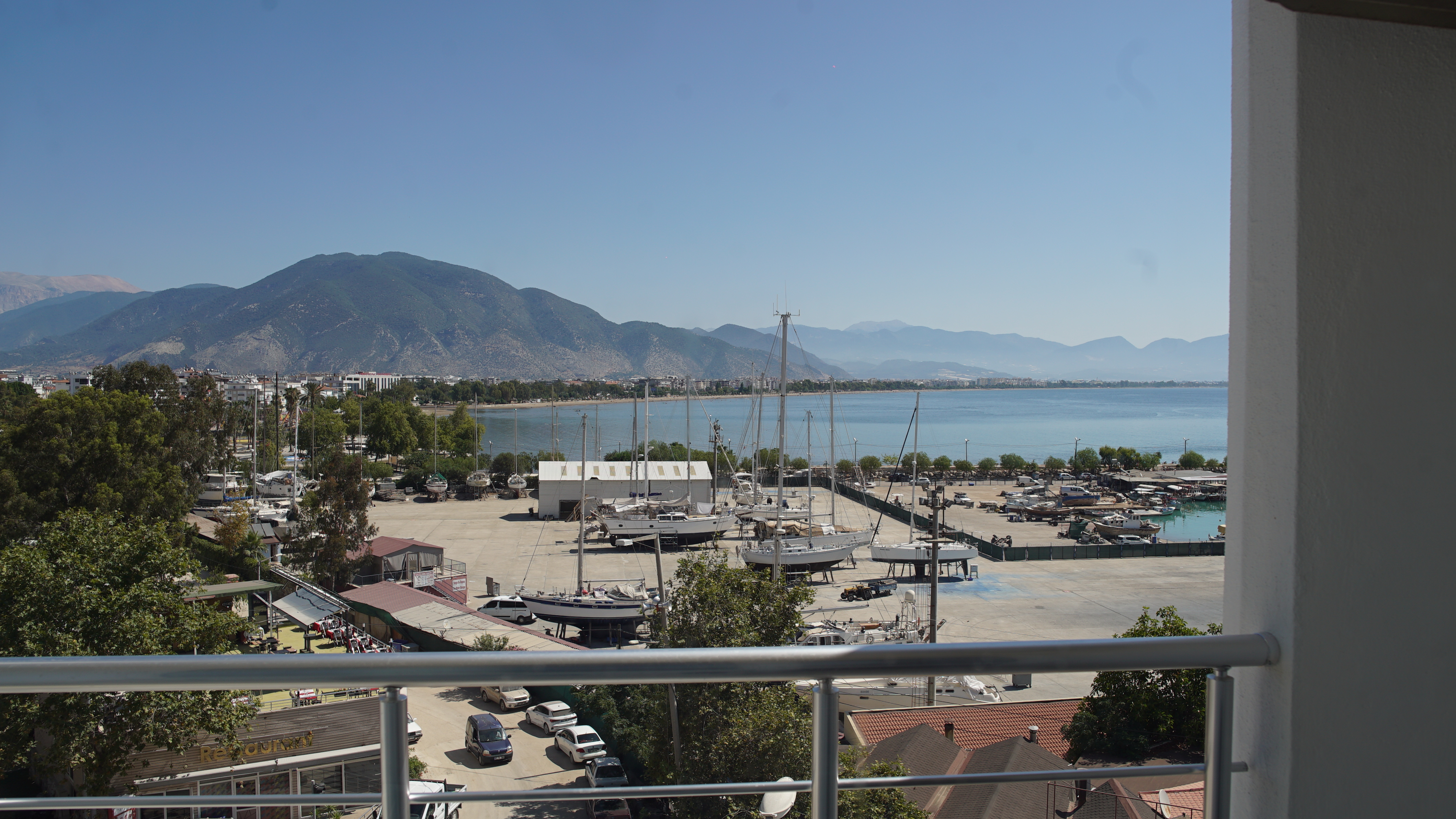 Standart Deniz Manzaralı Oda