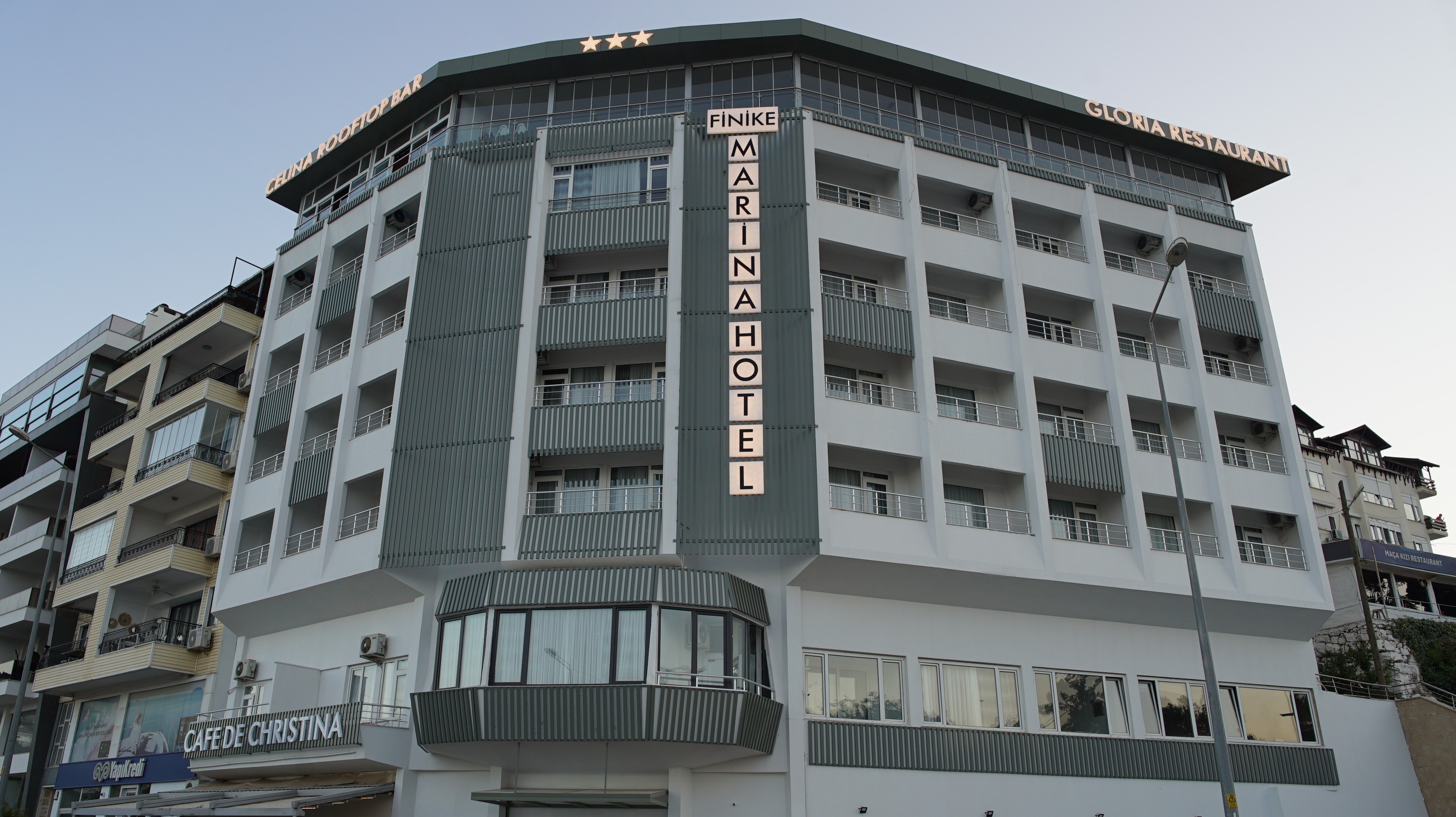 FİNİKE MARİNA OTEL'E HOŞ GELDİNİZ